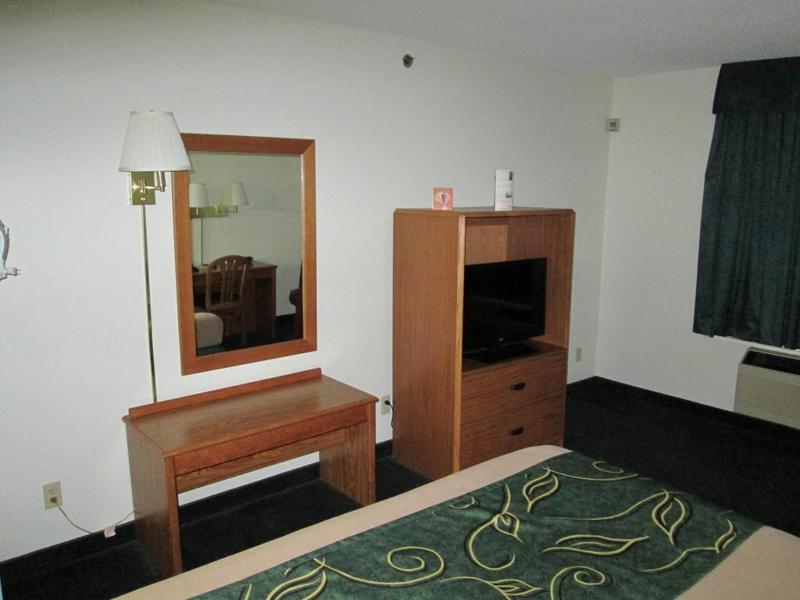 Travelodge By Wyndham Morrill Extérieur photo
