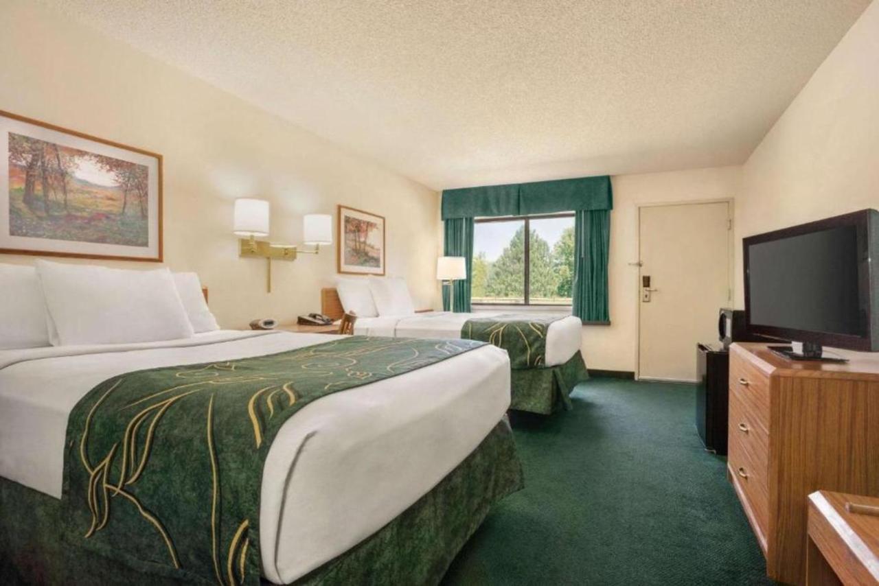 Travelodge By Wyndham Morrill Extérieur photo